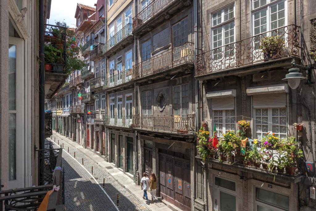 ビーイング ポルト ホステル (Being Porto Hostel)