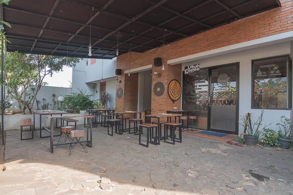 RedDoorz Syariah near Krida Nusantara