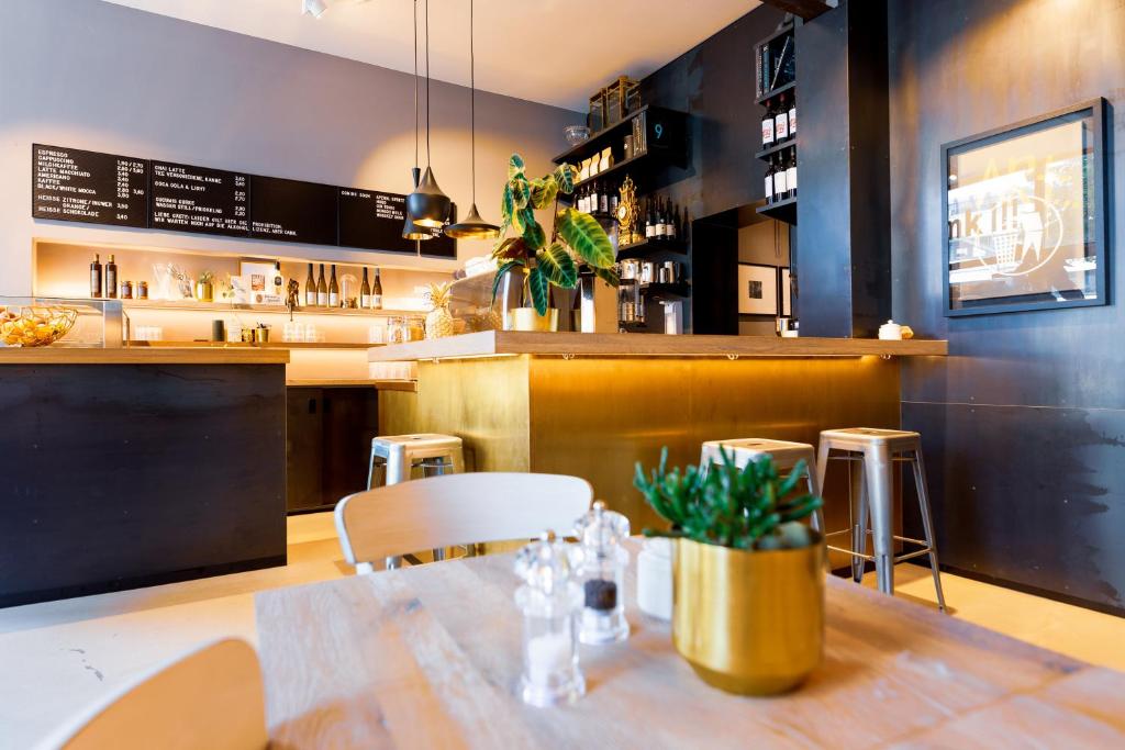 エムケー ホテル ミュンヘン マックス ウェーバー プラッツ (mk hotel münchen max-weber-platz) レストラン