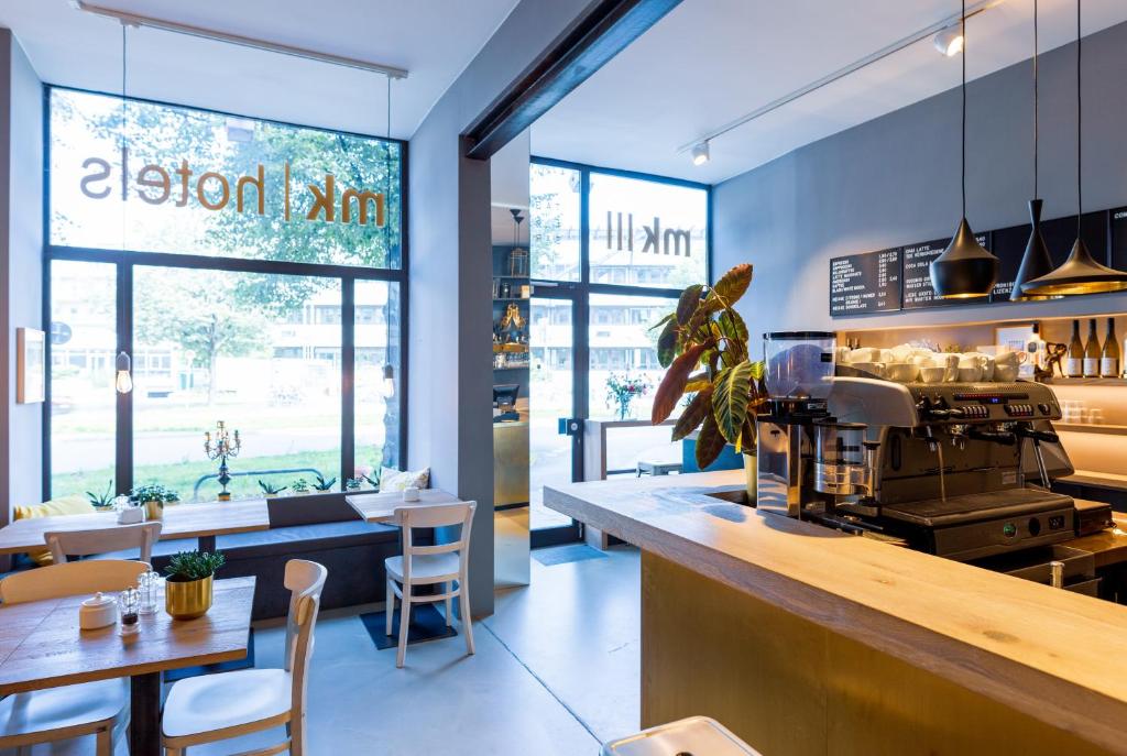 エムケー ホテル ミュンヘン マックス ウェーバー プラッツ (mk hotel münchen max-weber-platz) レストラン