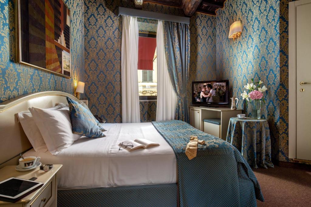 Residenza Canova Tadolini - Guesthouse - 4
