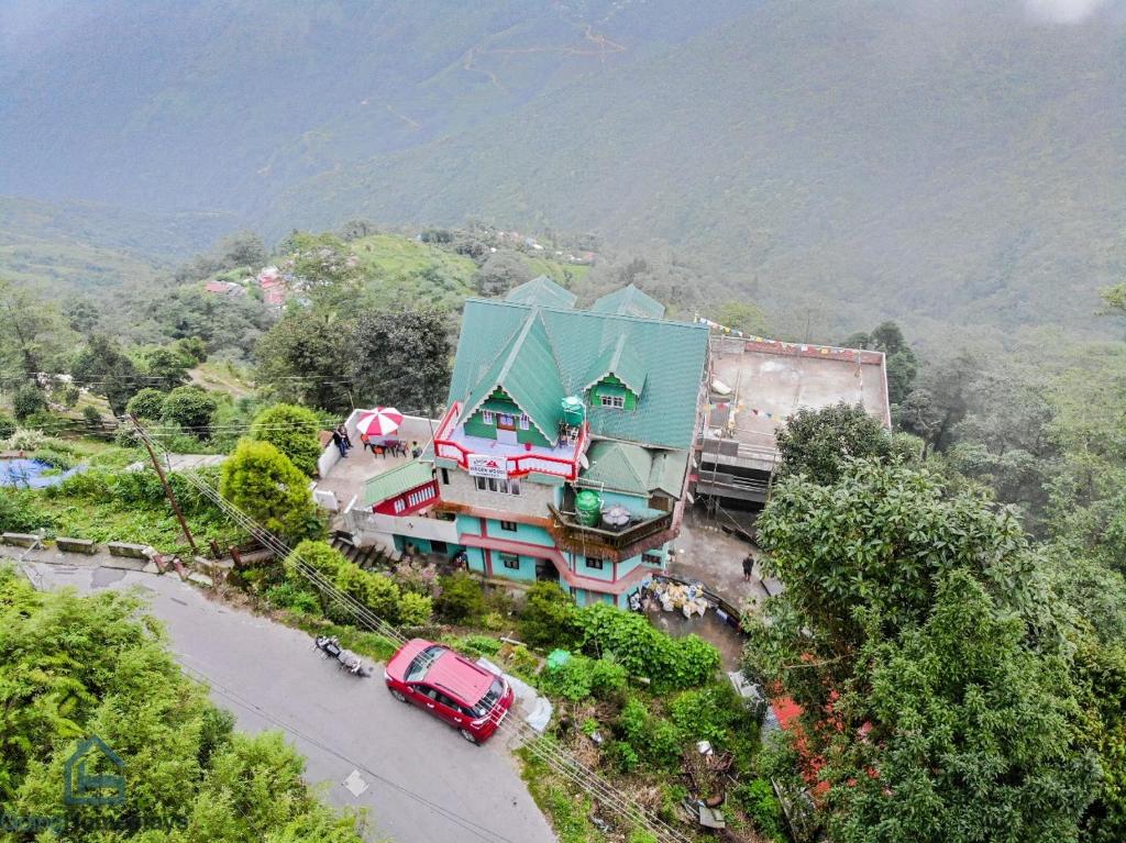 Hidden Woods Homestay photo