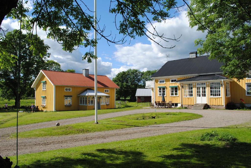 Остол. Вестра-гёталанд. Поселок Вестра вемменхёг в Швеции. Вестра вемменхёг. Остол (Вестра-гёталанд - Швеция) деревня фото.