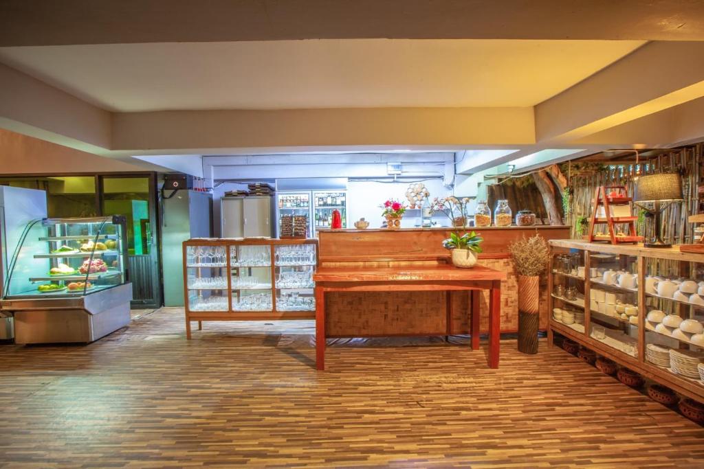 フロント・ロビー