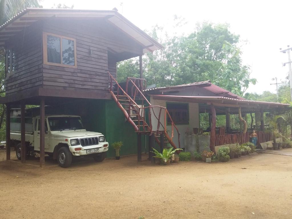 Pidurangala View Home Stay — Hotel in Sigiriya