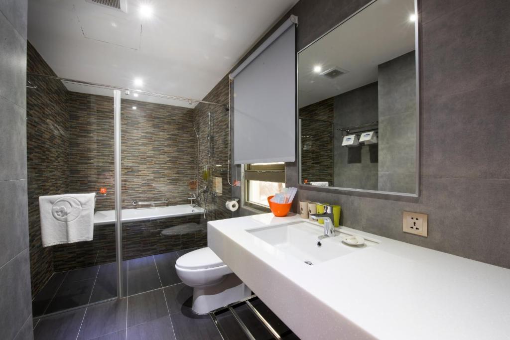 Well-appointed bathrooms