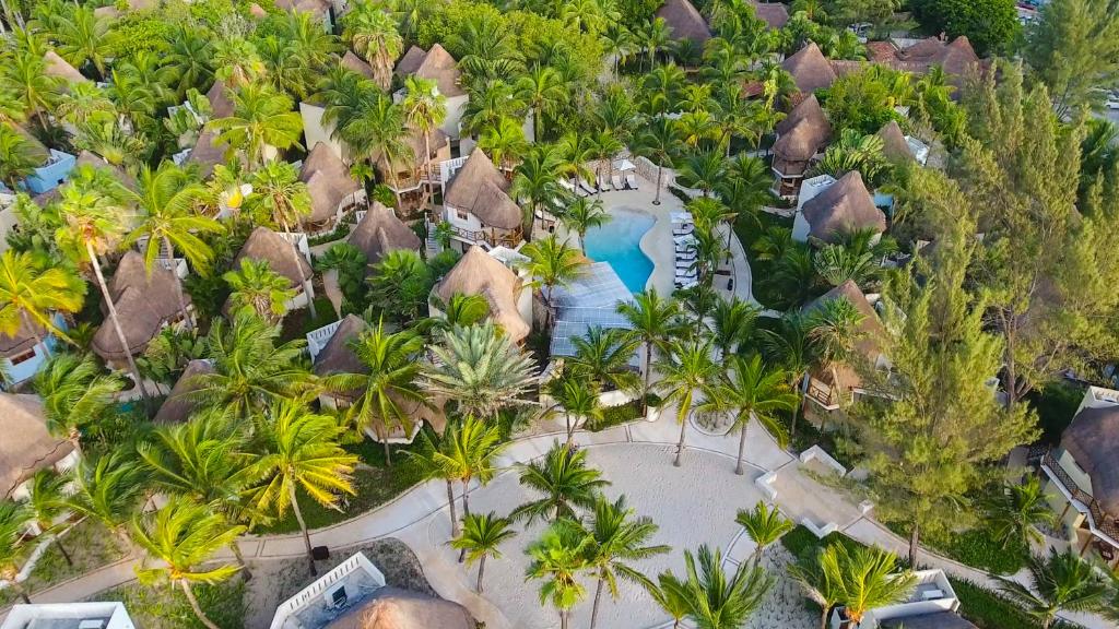 Mahekal Beach Front Resort & Spa — Playa del Carmen, Quintana Roo