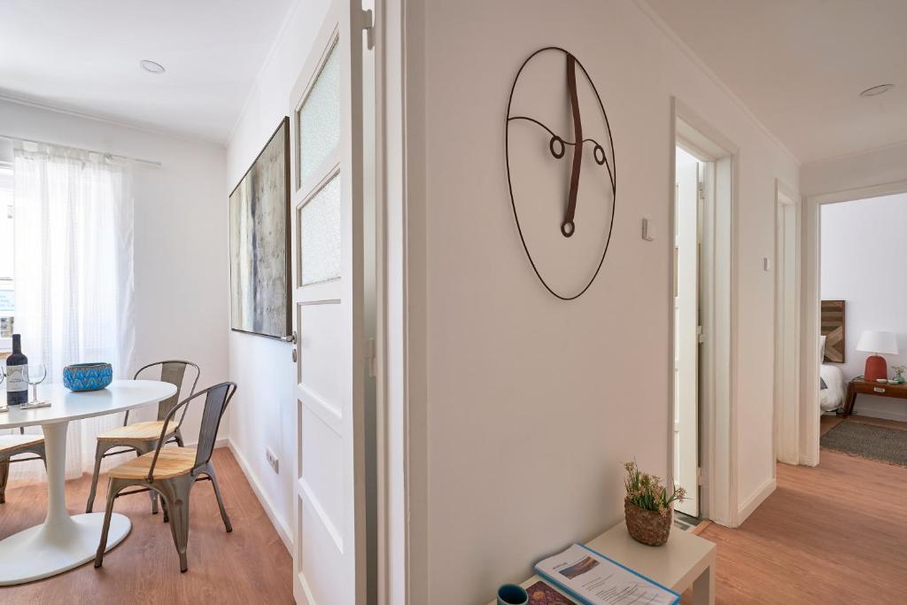 Belém Light Filled Apartment, by TimeCooler photo