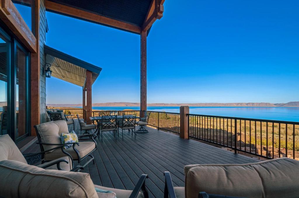 Raspberry Ridge Lodge, Fish Haven