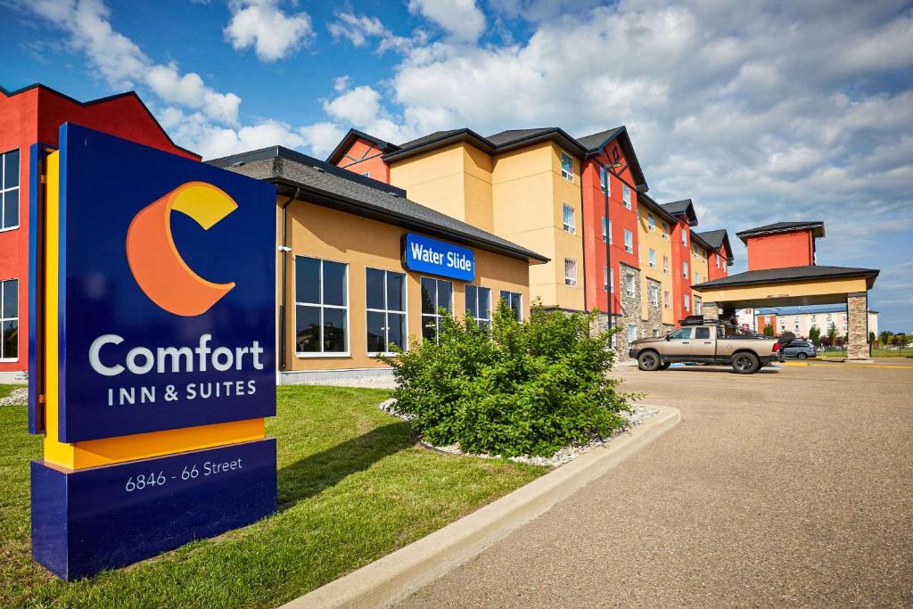 Comfort Inn and Suites Red Deer photo