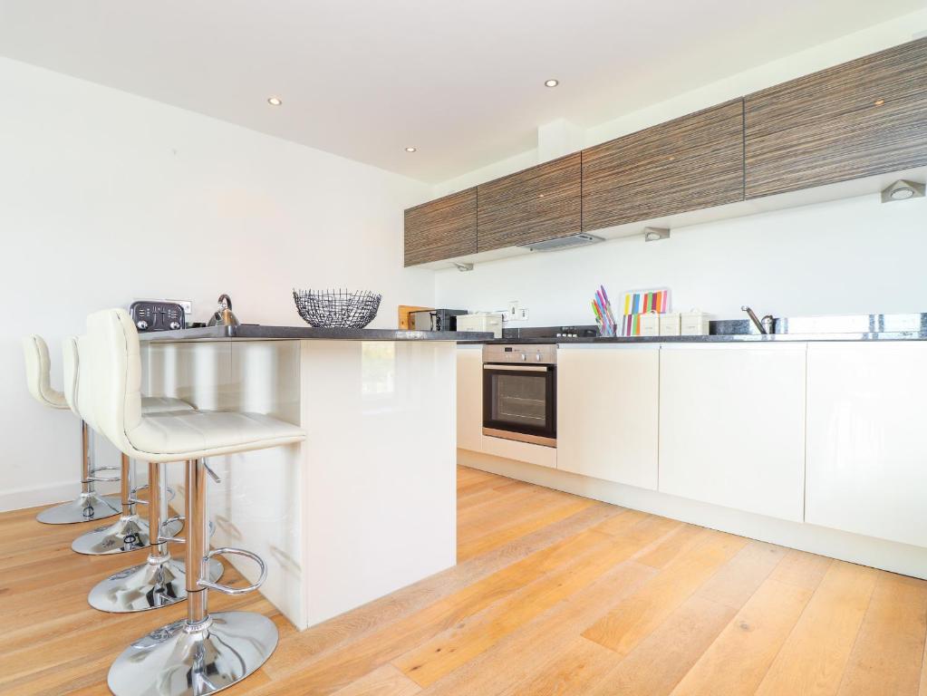 8 Cribbar, Newquay photo 5