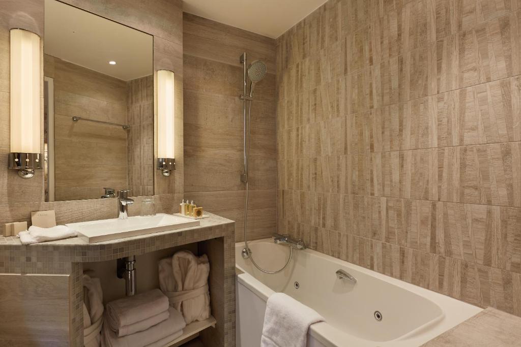 Hôtel Relais Saint Jacques Paris - 4
