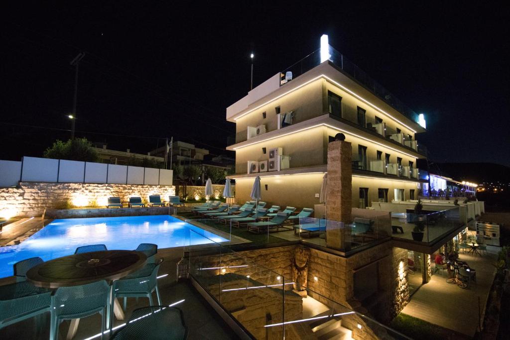 スイミングプール