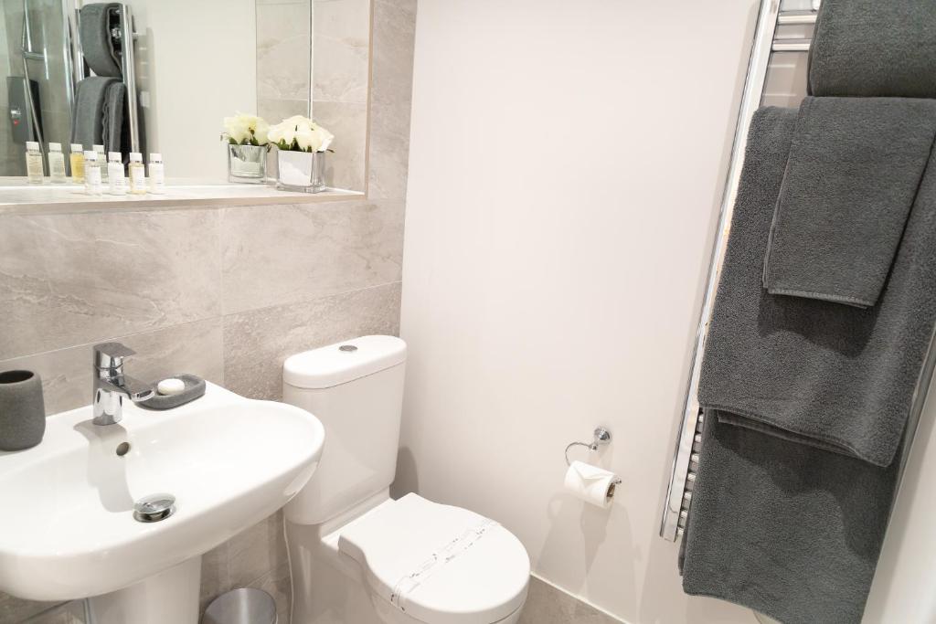 Citystay - Midsummer Mews photo