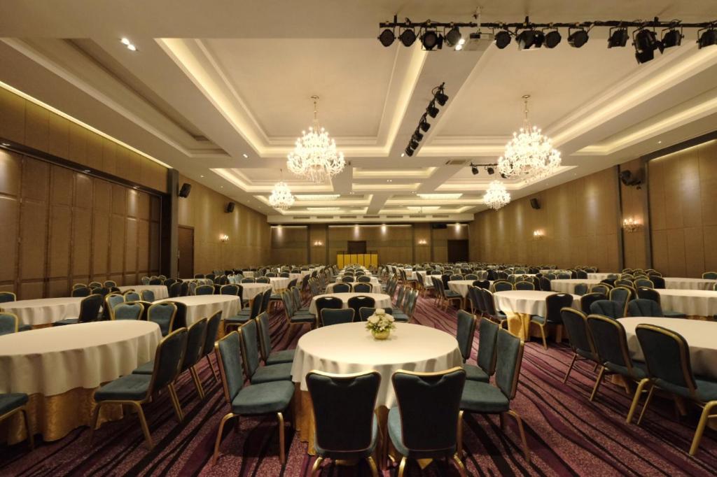Meeting room / ballrooms