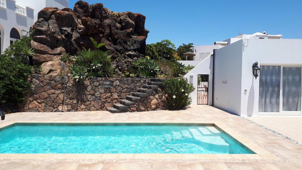 Villa Essence - a unique detached villa with A-C, heated private pool, hottub, gardens, patios and stunning views! - 3
