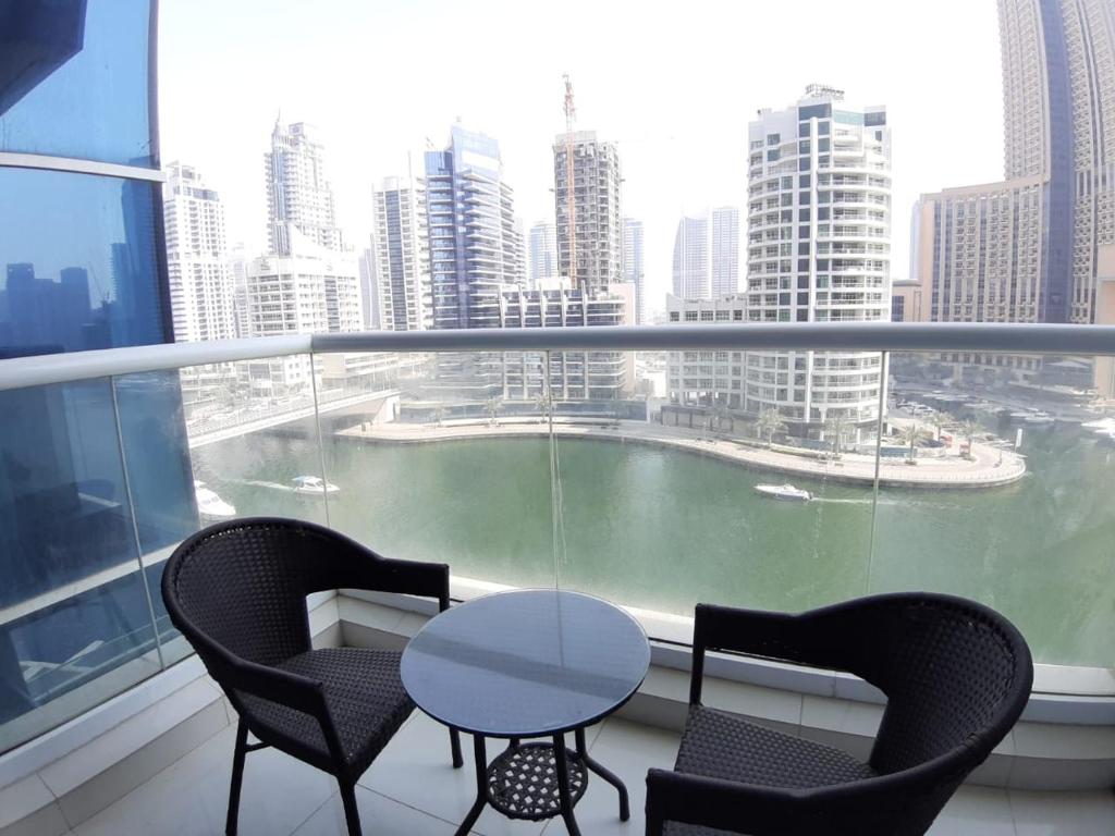 Golden Stay Vacation Homes continental tower marina ViaMichelin HOTEL