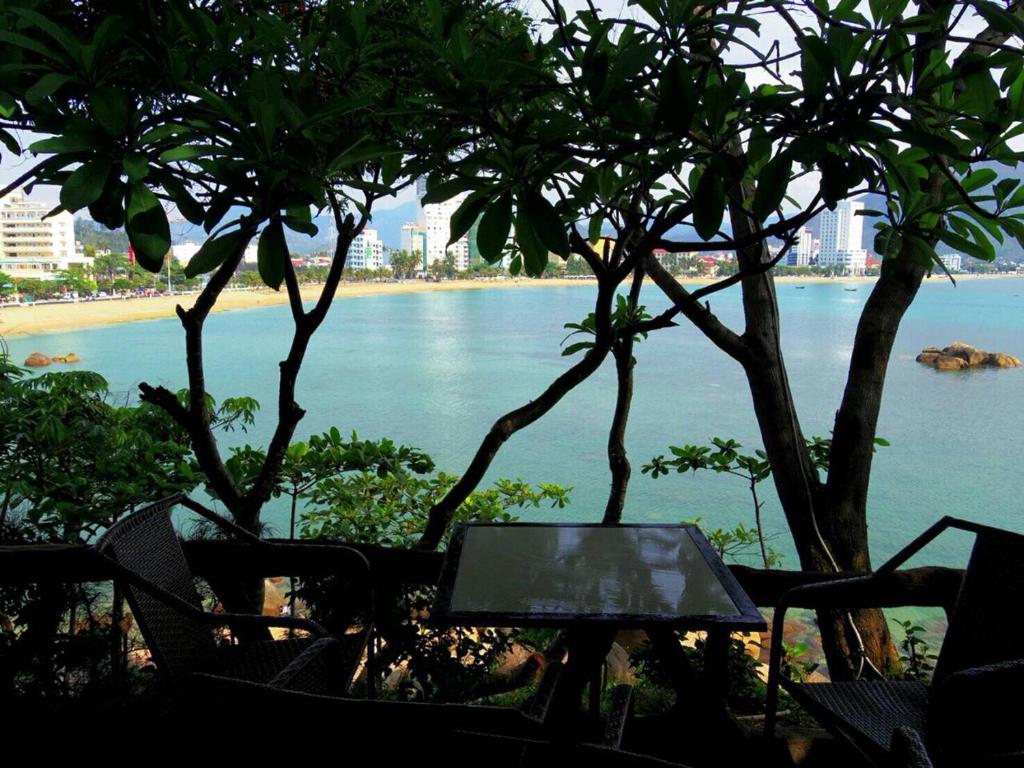 Hoàng Sơn Hotel Nha Trang