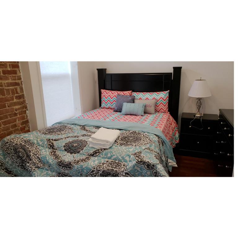 Home Away Holiday Suite photo