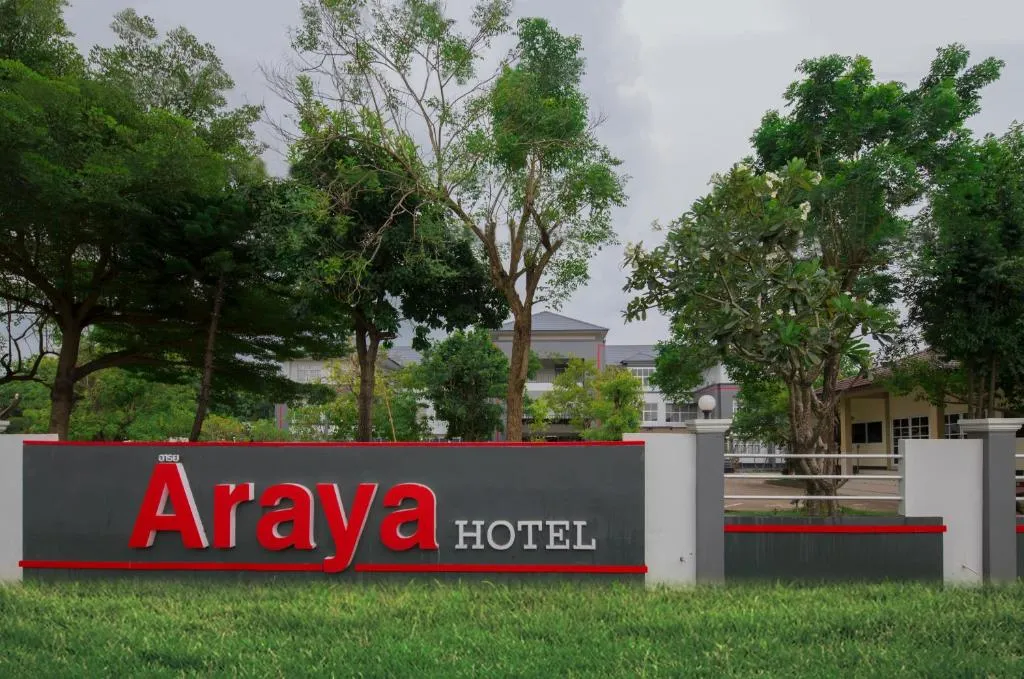 ARAYA HOTEL, hotel v destinaci Uttaradit