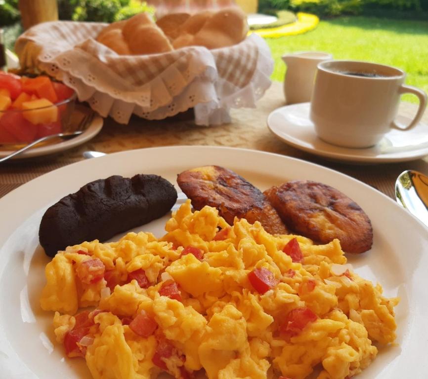 Comida y bebida