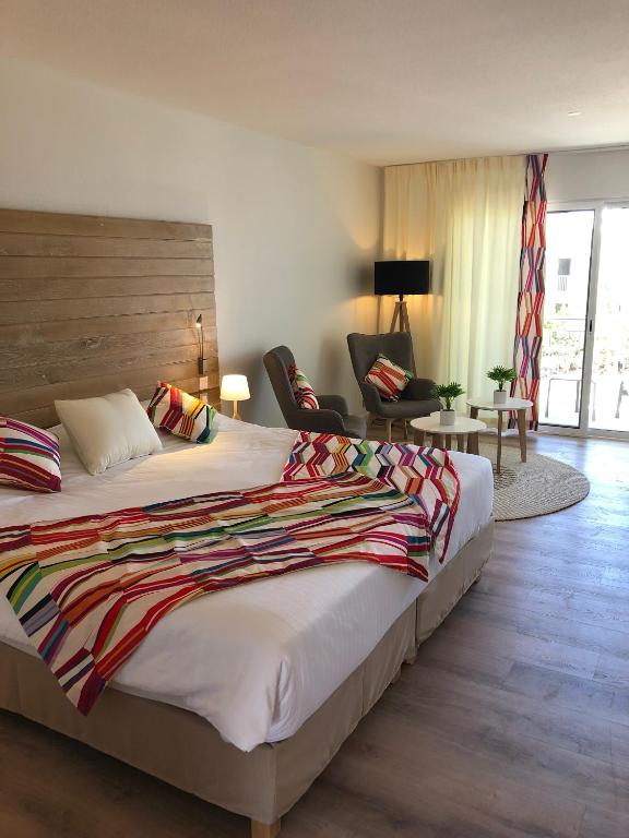 Suite Júnior Clássica