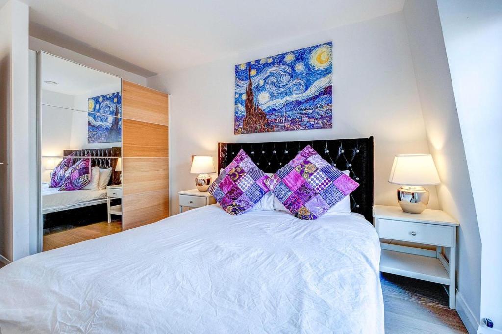 Charles Dickens, Tate Modern Apartments — Hotel in London