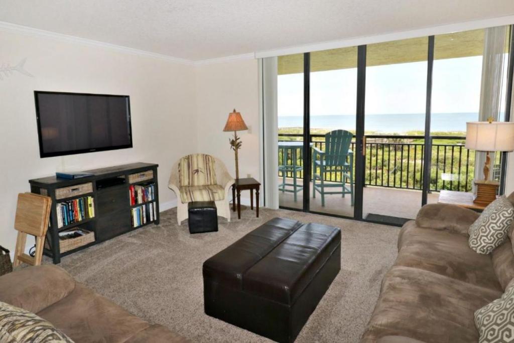 Barefoot Trace 215, St. Augustine