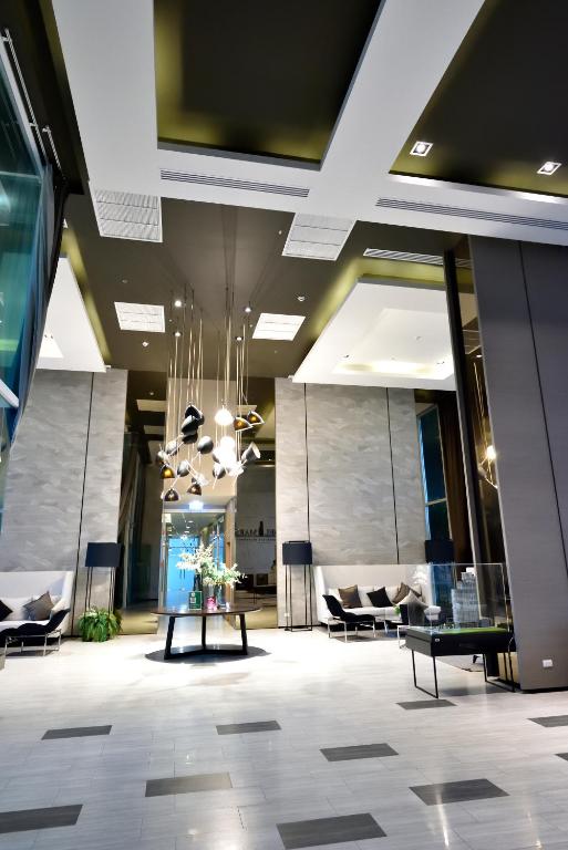Delmare Beachfront Bangsaray Premium Condominium photo