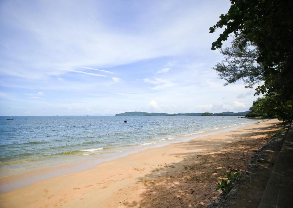 Rocco Aonang Krabi photo