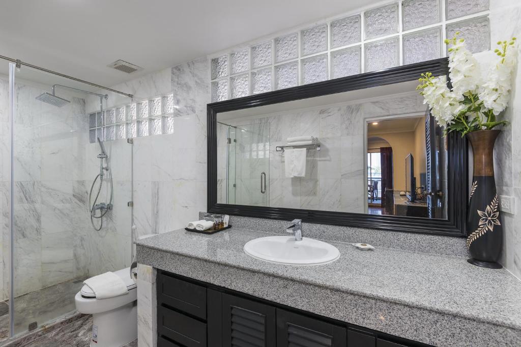 Ambiance Pattaya Hotel, Pattaya | 2024 Updated Prices, Deals