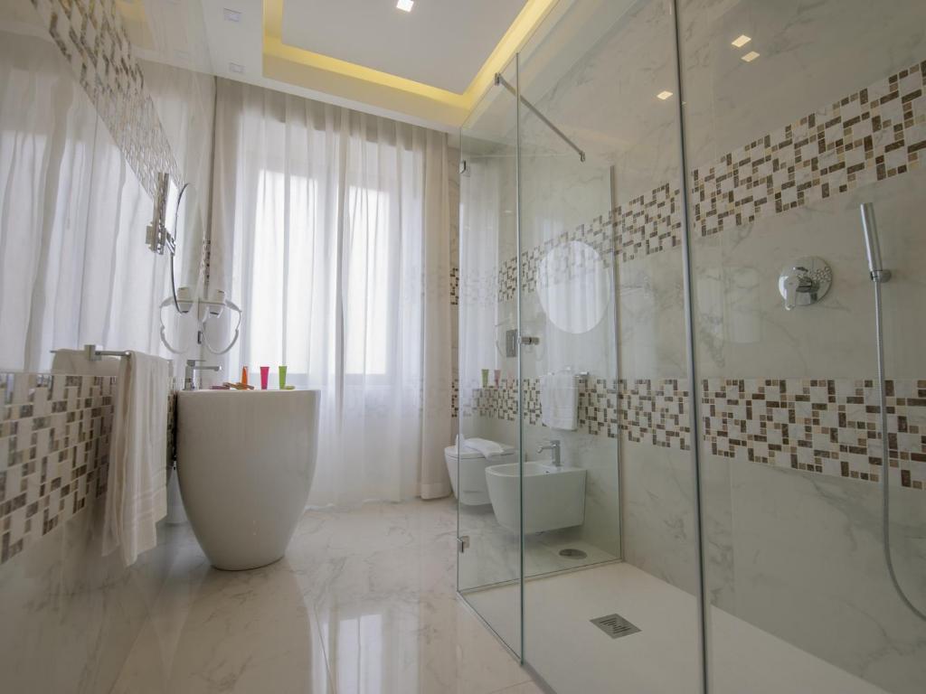 Naples Palazzo Firenze Additional