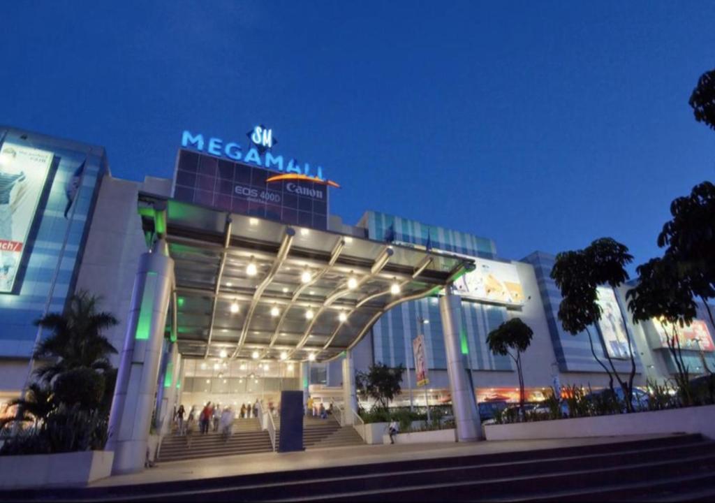 Nearby attraction, Ortigas Budget Hotel - Kapitolyo in Manila