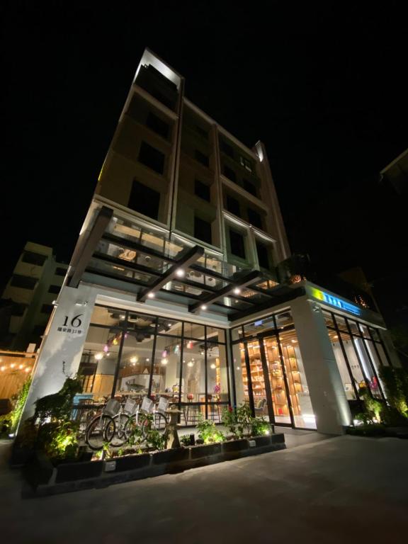 Tian Zhong Hotel, Tianzhong