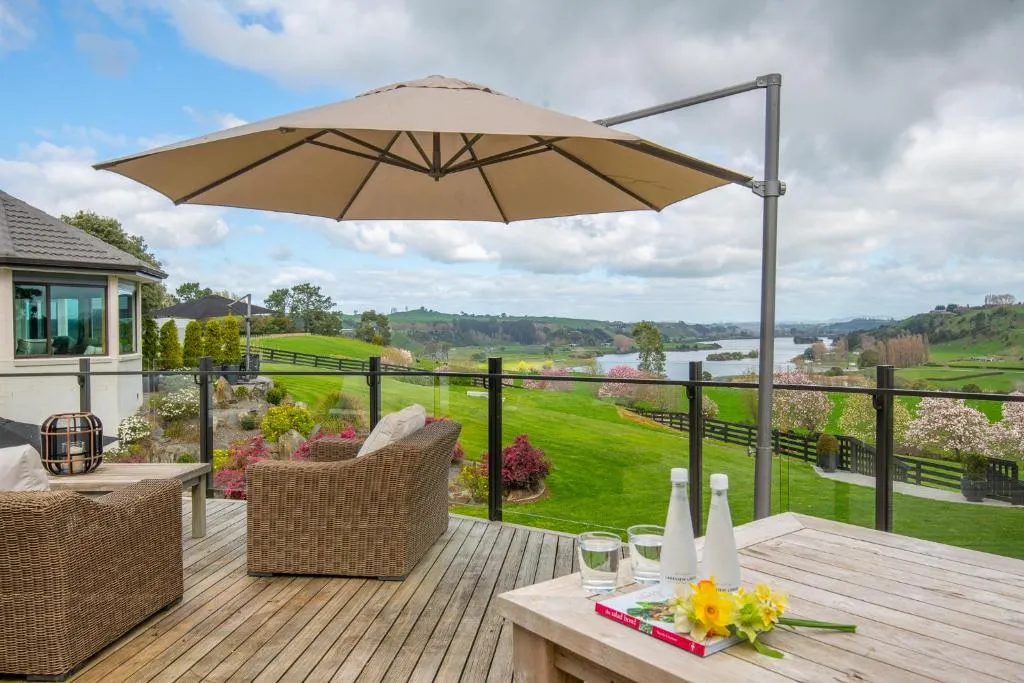 Lakeview Lodge Karapiro，位于坎布里奇的酒店