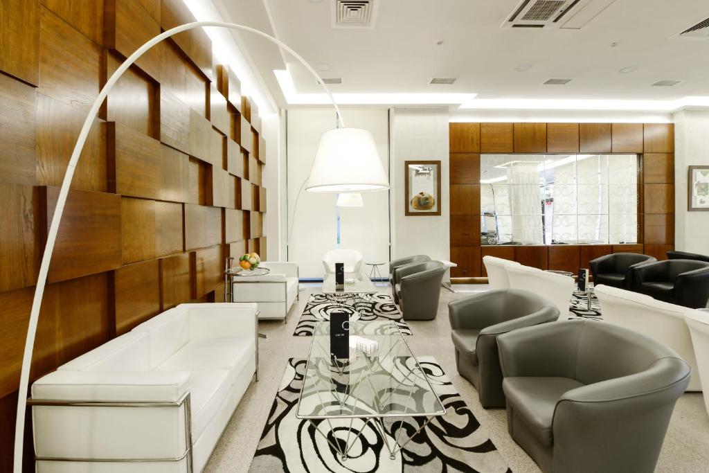Pub/salon