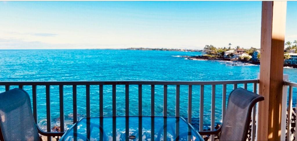 Sea Village 2nd floor Direct Oceanfront unit with extensive upgrades, Kailua-Kona