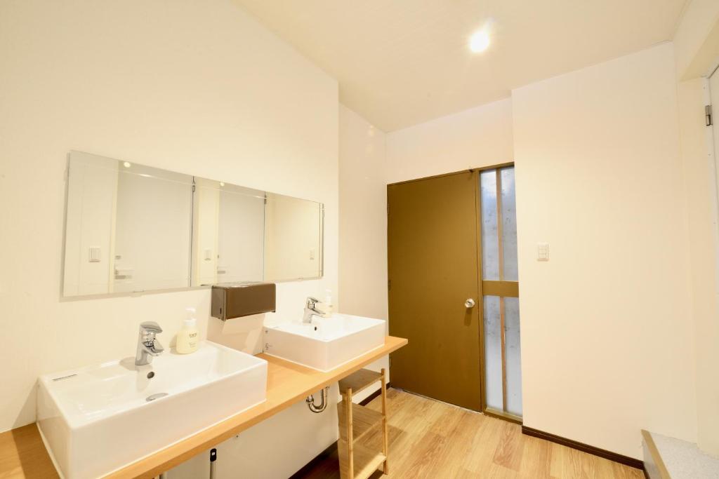 Adan hotel photo