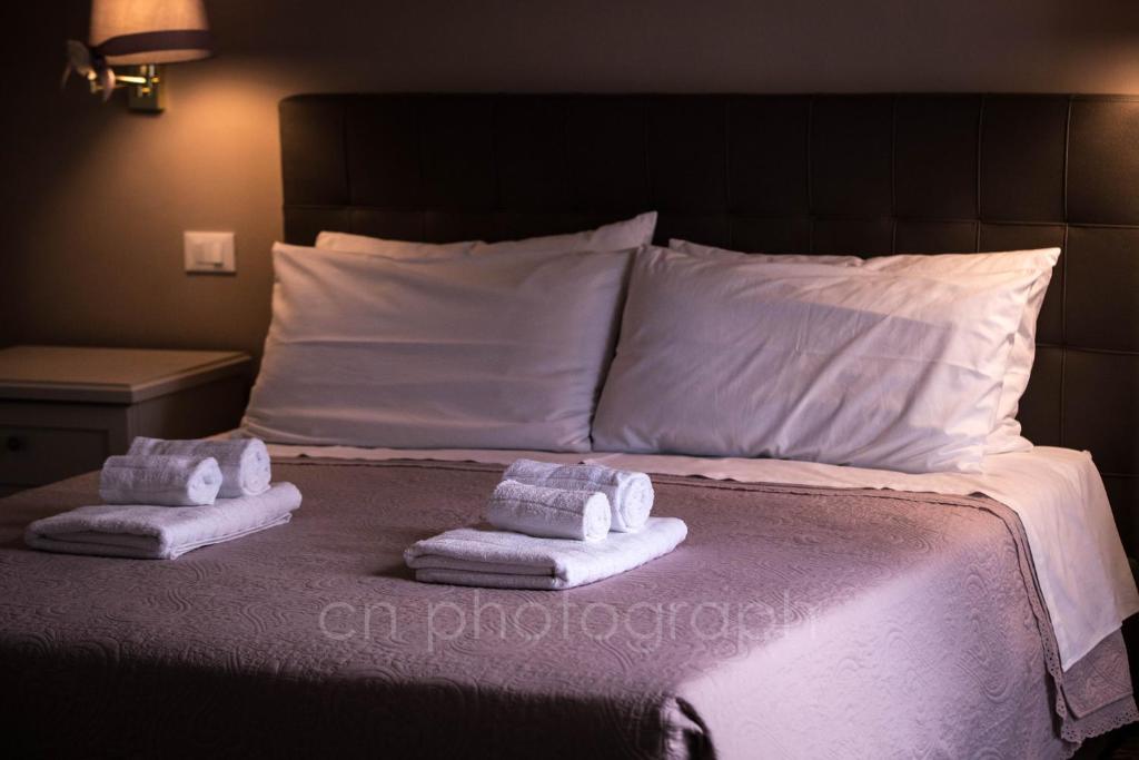 La Dimora del Falconiere - Luxury Suites photo