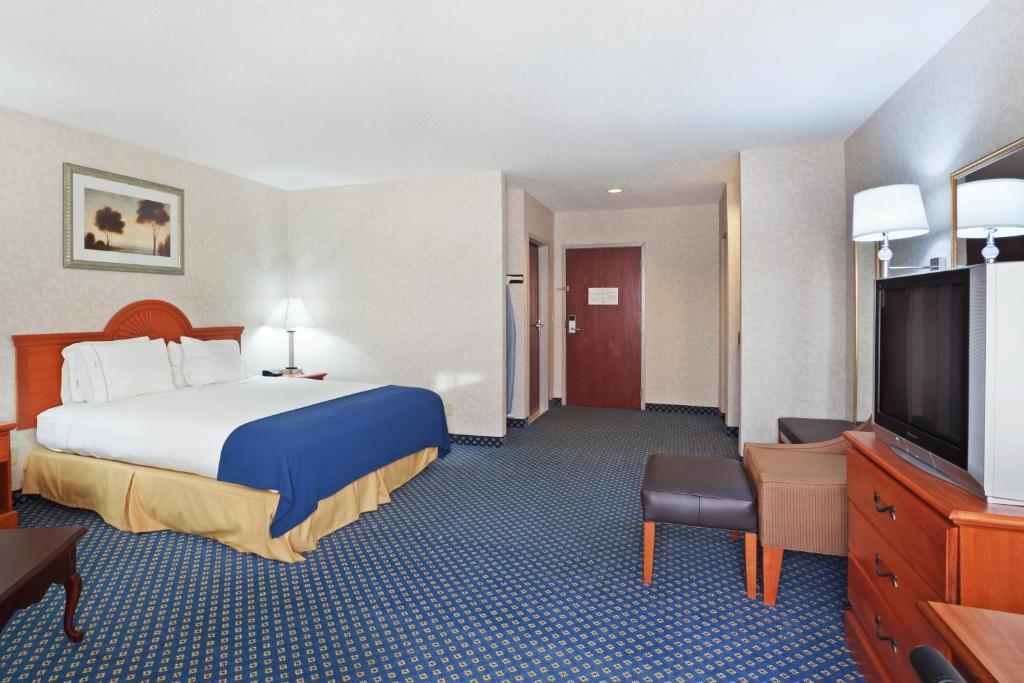Holiday Inn Express Providence-North Attleboro Photo 8