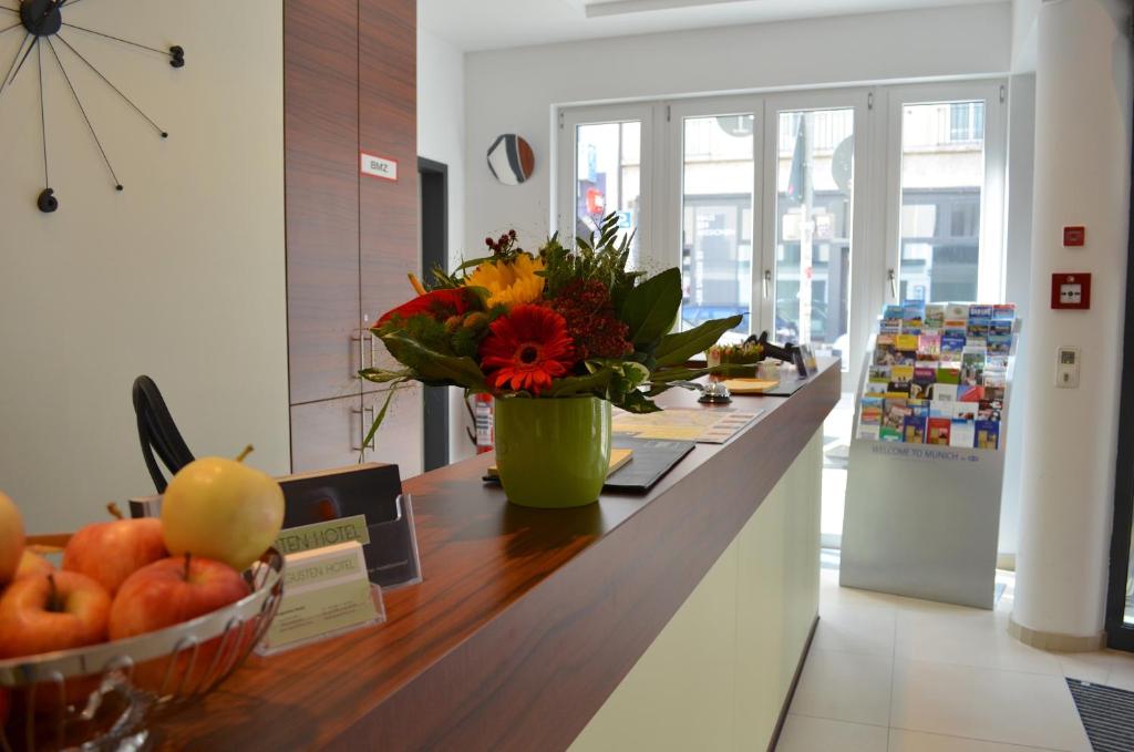Augusten Hotel München photo
