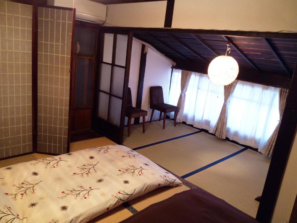 Kyoto Villa Ninja photo