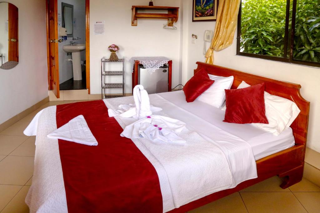 Hostal Sir Francis Drake — Hotel in Galapagos
