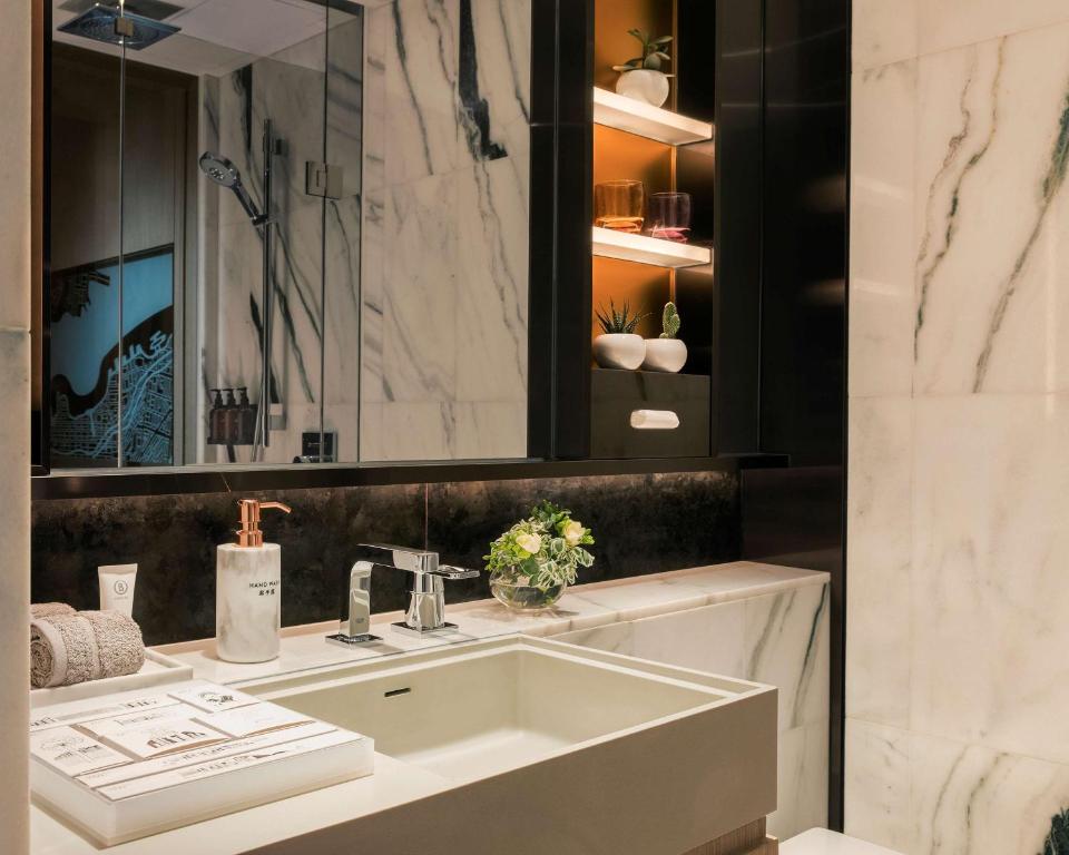 Hong Kong Hyatt Centric Victoria Harbour Hong Kong Additional