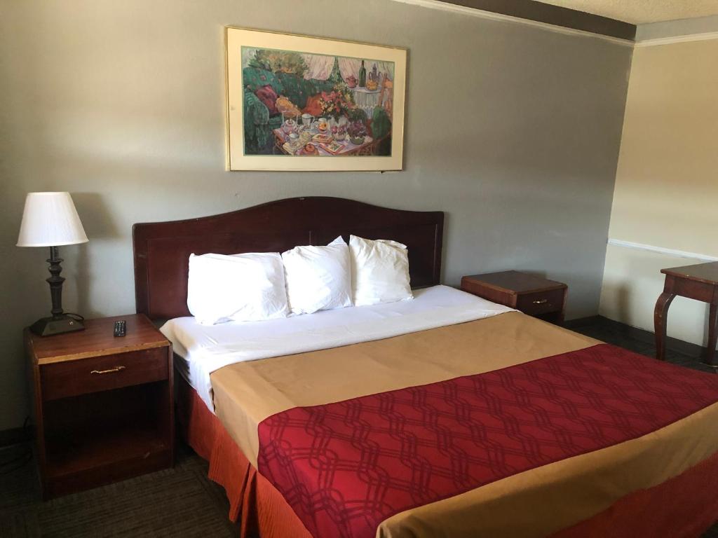 Americas Best Value Inn Denver photo