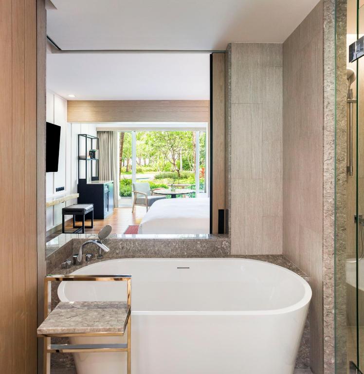 Bathroom, Hyatt Regency Hua Hin in Hua Hin / Cha-am