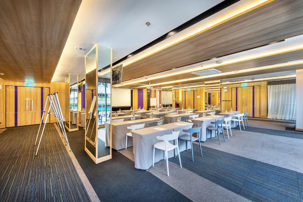 Business center
