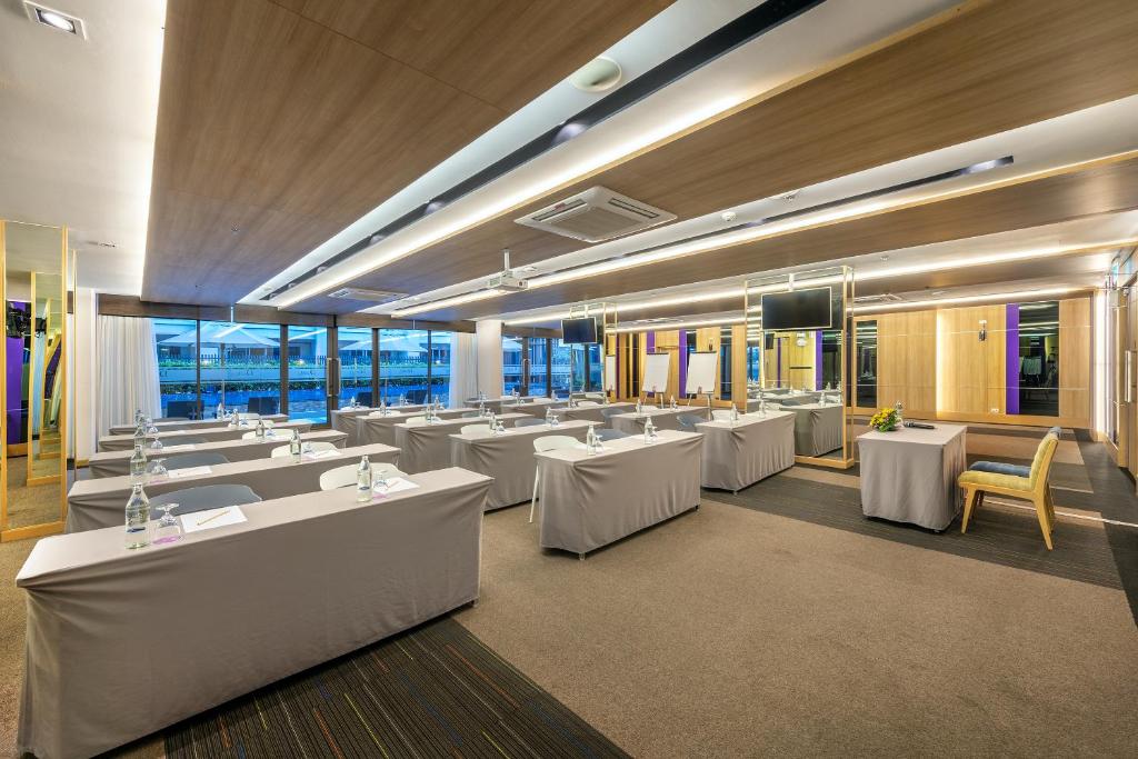 Business center