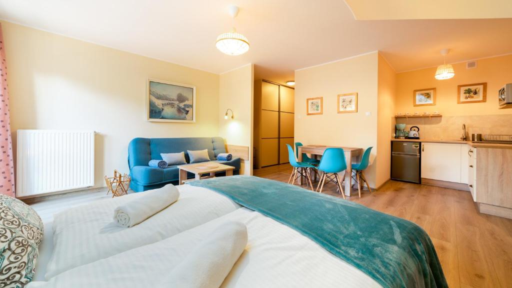 Apartamenty EverySky - Lesny Dom 16 - 18 photo