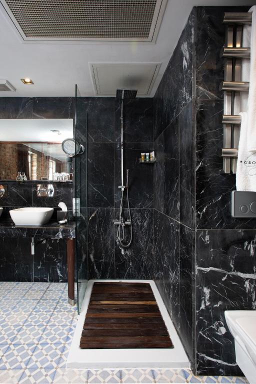 ห้องน้ำ